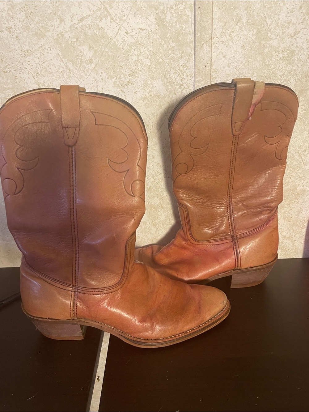 Women’s Abilene Classic Pinkish Tan Leather Calf Western Boots